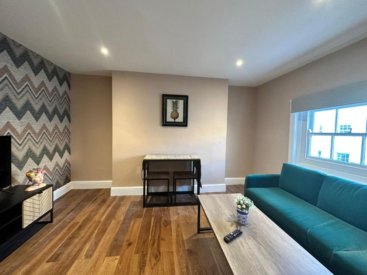 Funky 1 Bedroom Apartment Next To The Sea Brighton Eksteriør bilde