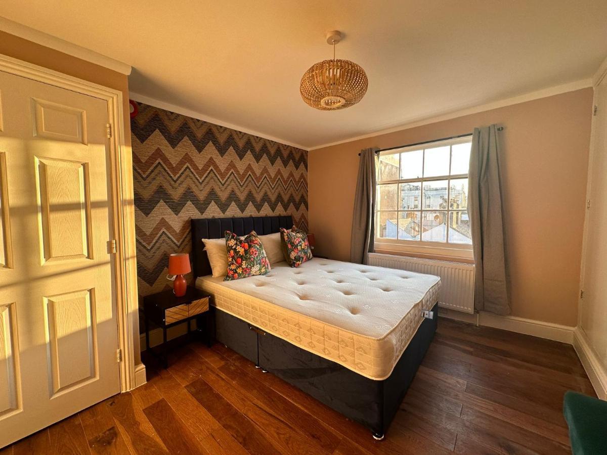 Funky 1 Bedroom Apartment Next To The Sea Brighton Eksteriør bilde