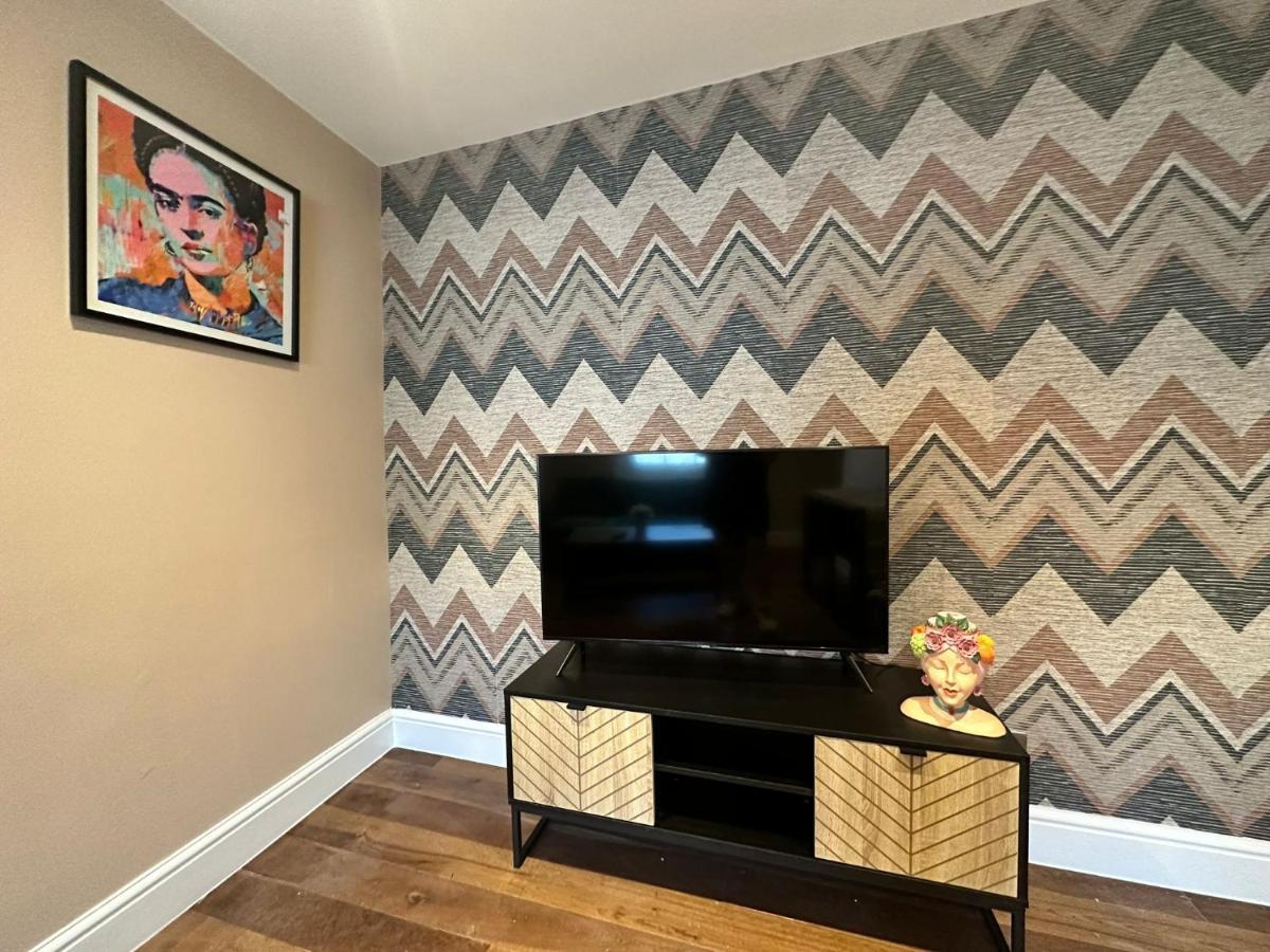 Funky 1 Bedroom Apartment Next To The Sea Brighton Eksteriør bilde